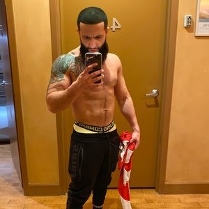 Meet your Posher, Omar